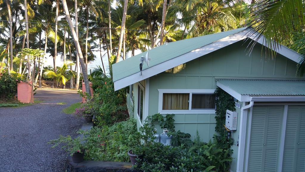 Whale House At Kehena Beach Pahoa Room photo