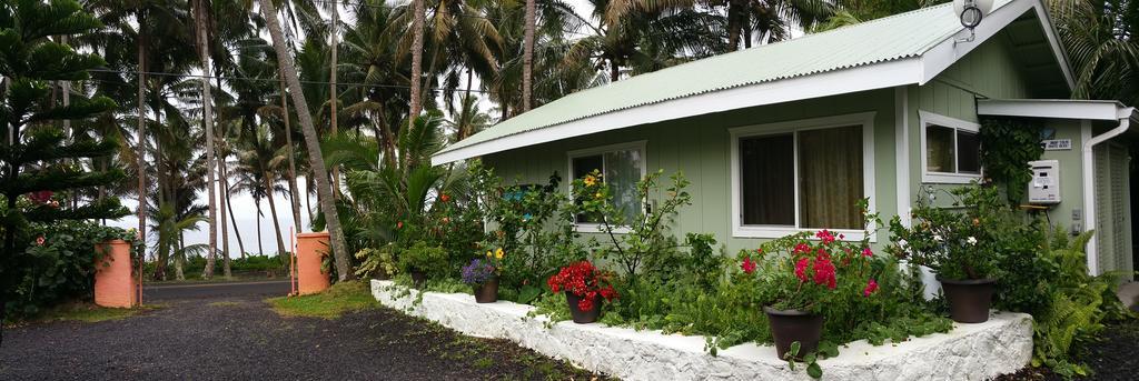Whale House At Kehena Beach Pahoa Exterior photo